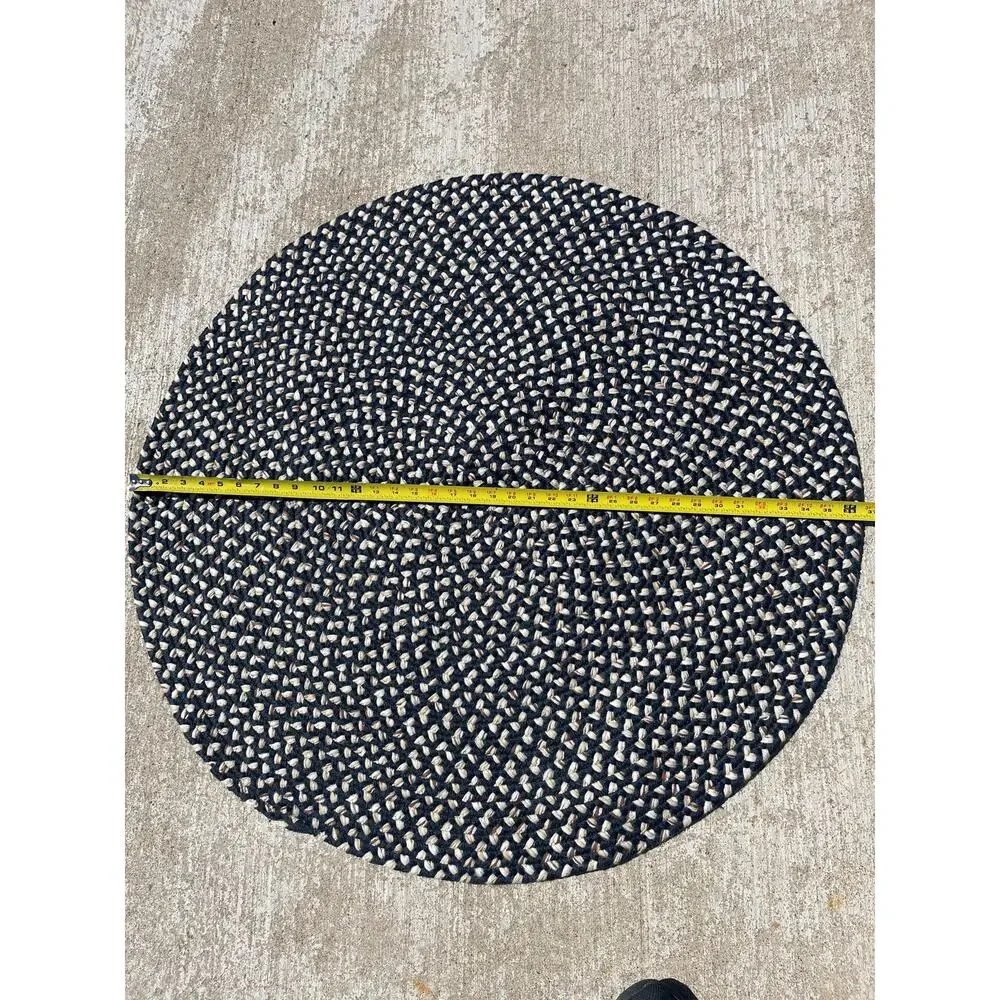 Round 3 ft Braided Area navy and white wool rug